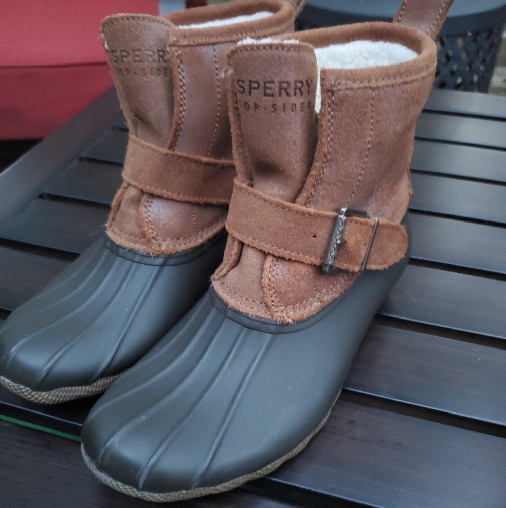 Sperry duck boots